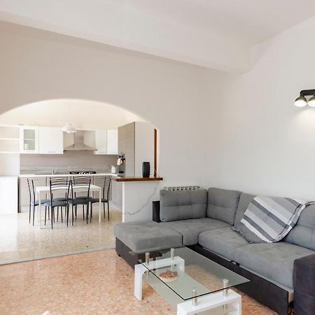 Joivy Family Flat With 3 Balconies, 10 Min To Beach Moneglia Exteriér fotografie